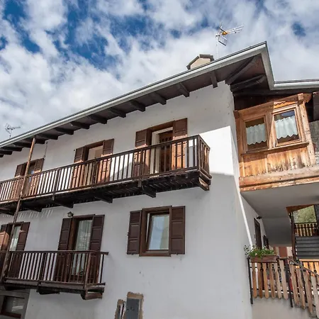 Casa Kristel Cir Comunale N 14 아오스타