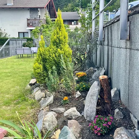 Casa Kristel Cir Comunale N 14 아파트 *