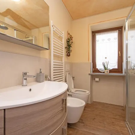 아파트 Casa Kristel Cir Comunale N 14