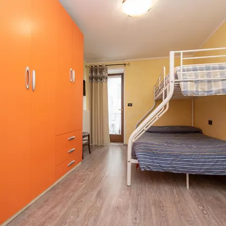 Appartamento Casa Kristel Cir Comunale N 14