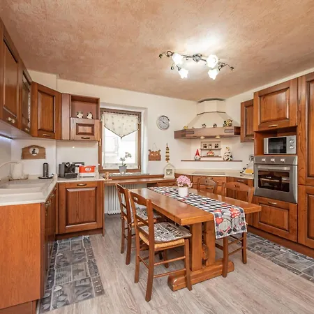 Casa Kristel Cir Comunale N 14 Apartment *