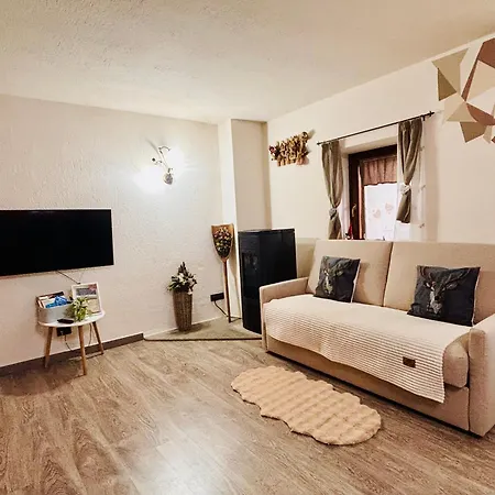 Casa Kristel Cir Comunale N 14 Apartament *