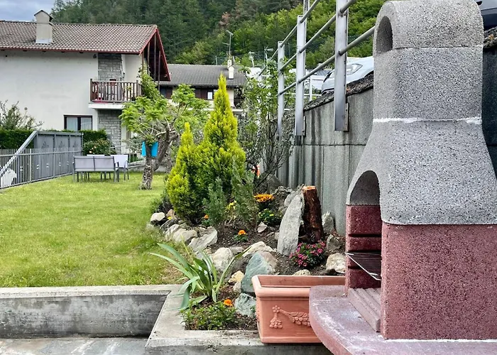 Casa Kristel Cir Comunale N 14 *